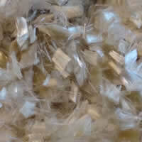 Corte de Fibra de Poliéster em Flocos